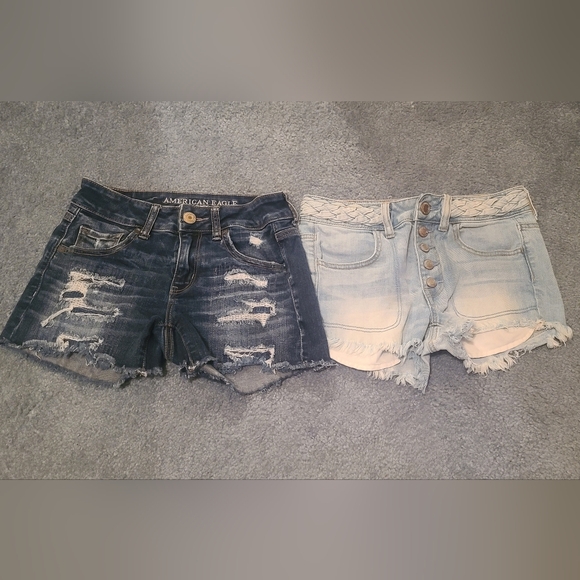 American Eagle Outfitters Pants - American Eagle Outfitters Women's Denim Shorts - Dark Blue and Light Blue